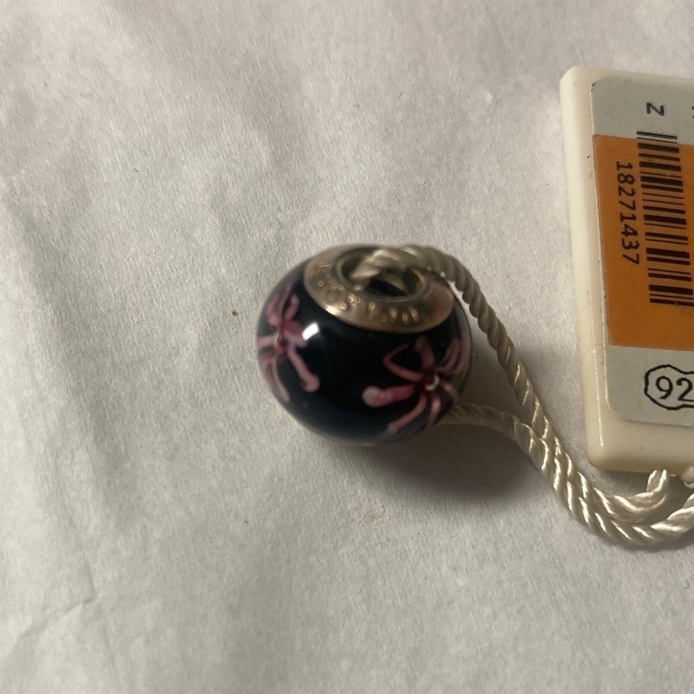 Persona charm